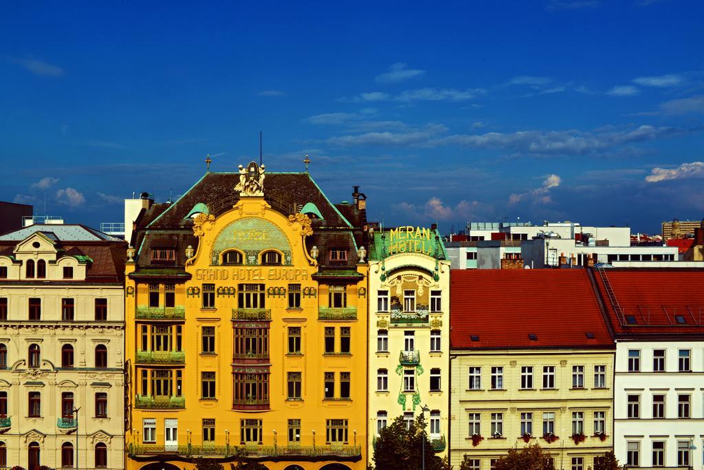 Meran Praga Exterior foto