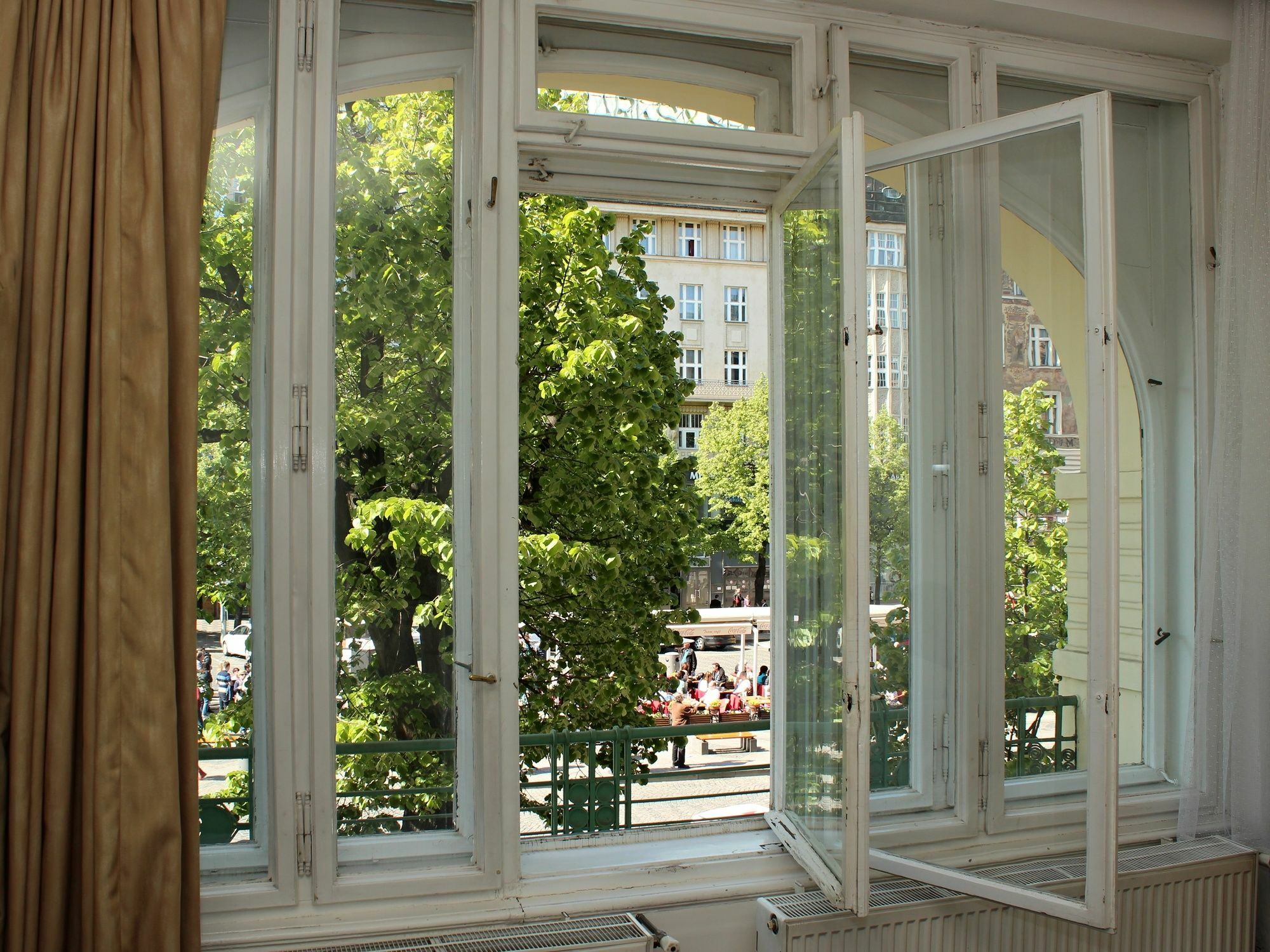 Meran Praga Exterior foto